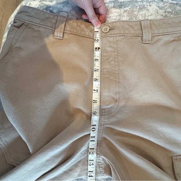 Aritzia TNA Corbett Cargo Pant Size 12 Tan Loose Baggy Wide Leg 90s Y2K Utility - Picture 14 of 16